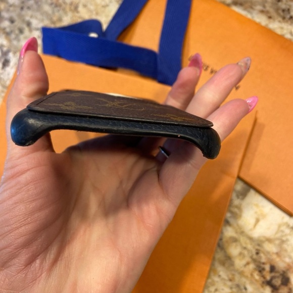 Louis Vuitton 11 Pro bumper case 🌟1HR price drop🌟 - Picture 9 of 11